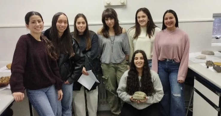 As alumnas do IES de Porto do Son volven brillar nas Olimpíadas de Xeoloxía