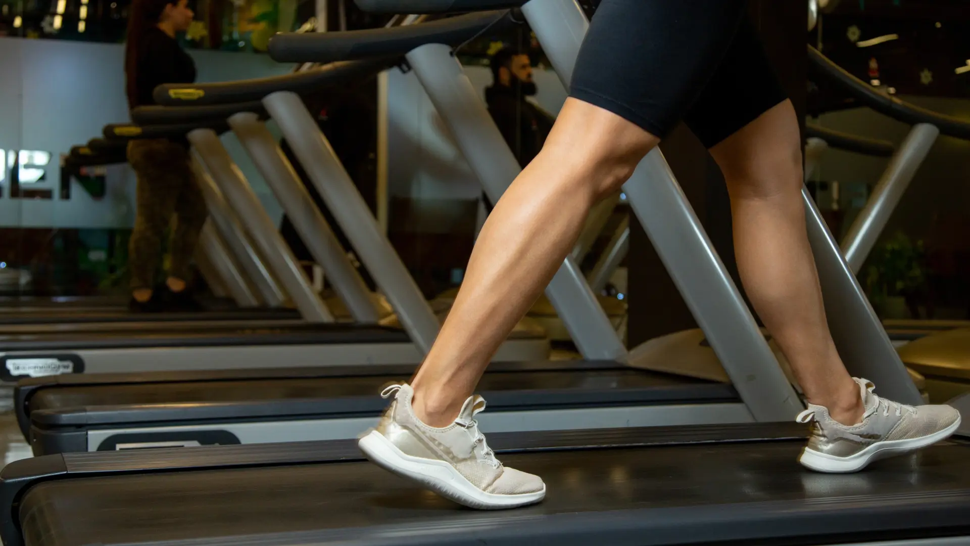 Marcos Mendoza, experto en fitness: «Si quieres perder grasa, caminar con inclinación puede ser más eficiente que correr»