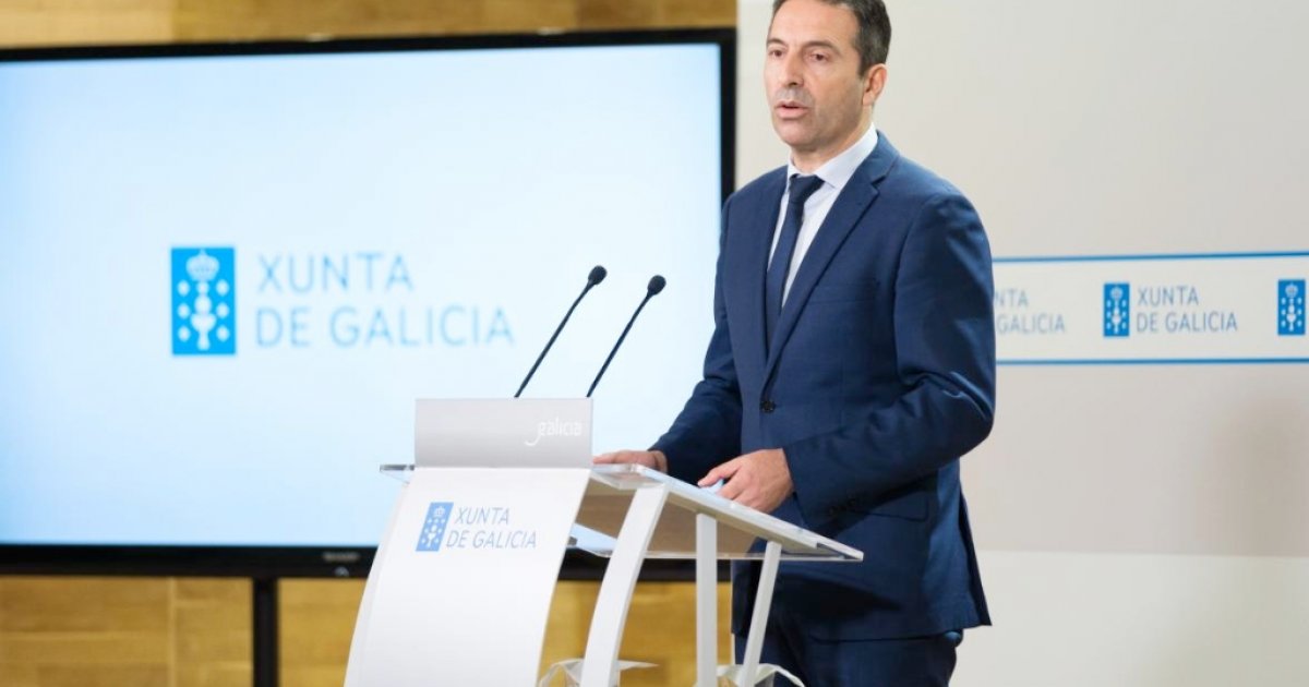 O ex-conselleiro Villares pide volver ao PP tras o arquivo da denuncia por agresión sexual