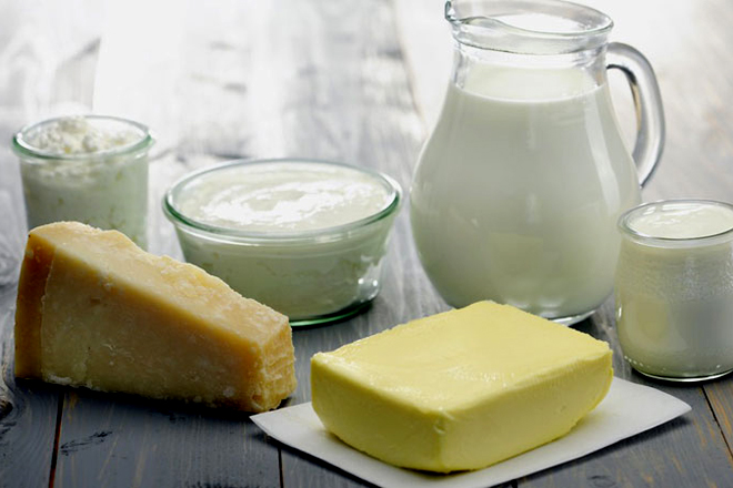 A guerra contra Irán tamén repercute nas cotizacións dos produtos lácteos: Baixadas da manteiga e do queixo