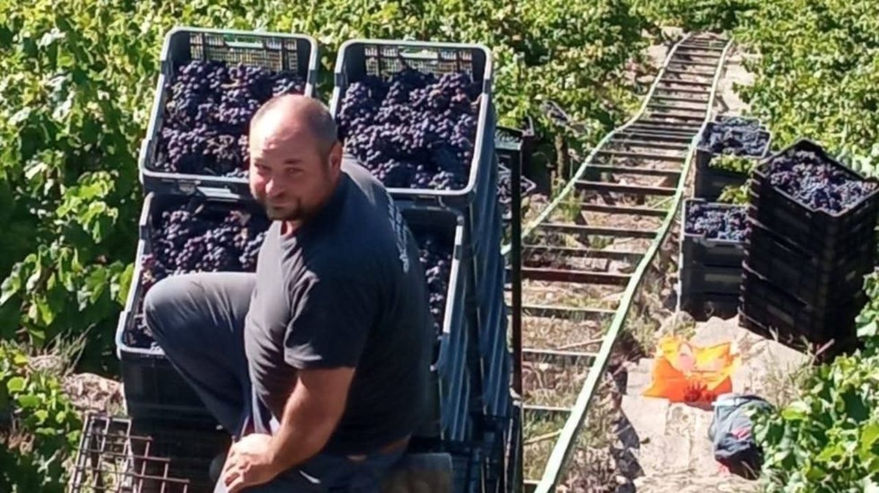 &laquo;Te&ntilde;o 43 anos e na Ribeira Sacra estou entre os tres viticultores m&aacute;is novos&raquo;