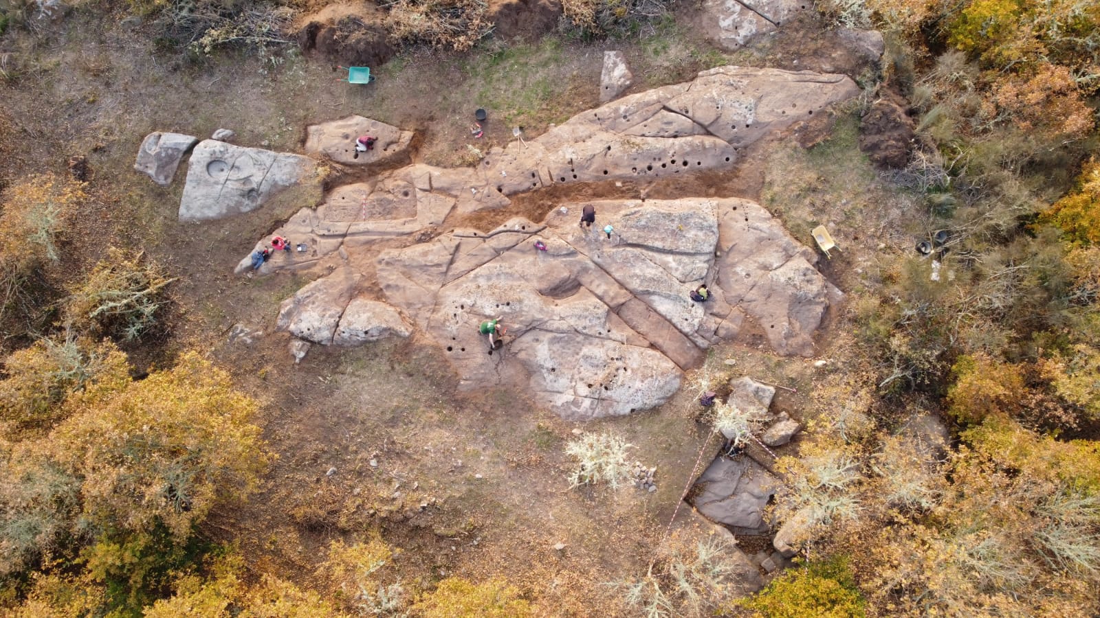 Novas escavacións en Santa Mariña de Maside para esclarecer máis de seis séculos de ocupación histórica