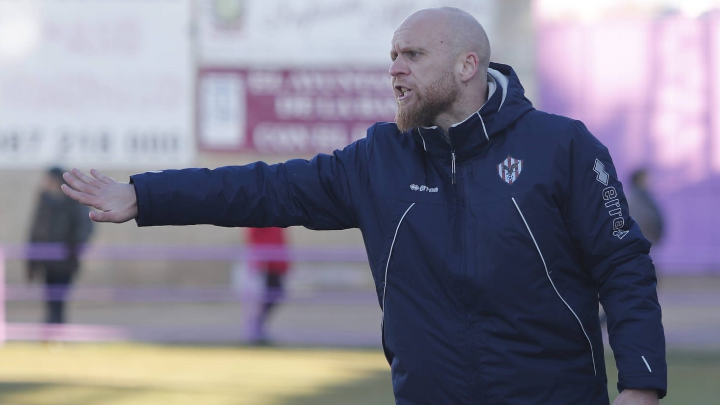 Adrián Benavides (Viveiro): «Tiña moita curiosidade por adestrar en Galicia»