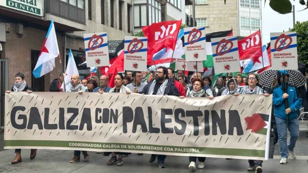 "Sionismo fóra da Galiza": Centos de persoas enchen a Toxa de solidariedade con Palestina