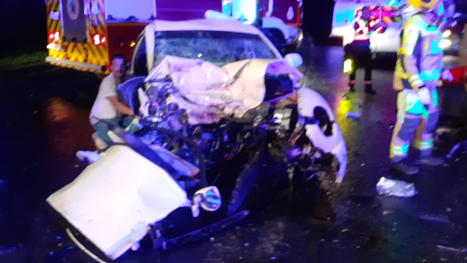 Cinco excarcerados nun novo accidente na estrada de Buño