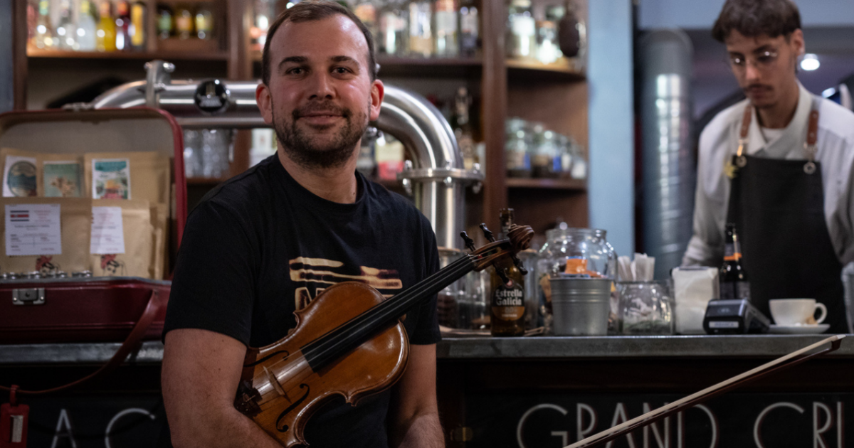 Mihai Tanasescu, violinista: 