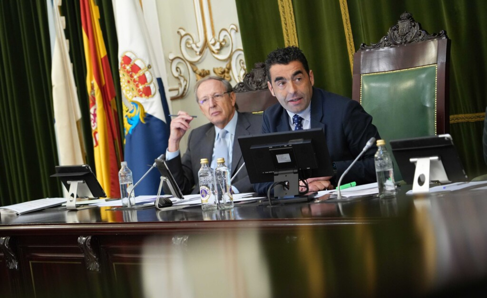 El pacto PP-PSOE para la eficiencia energética de la UNED en Pontevedra marcó un pleno de choque político