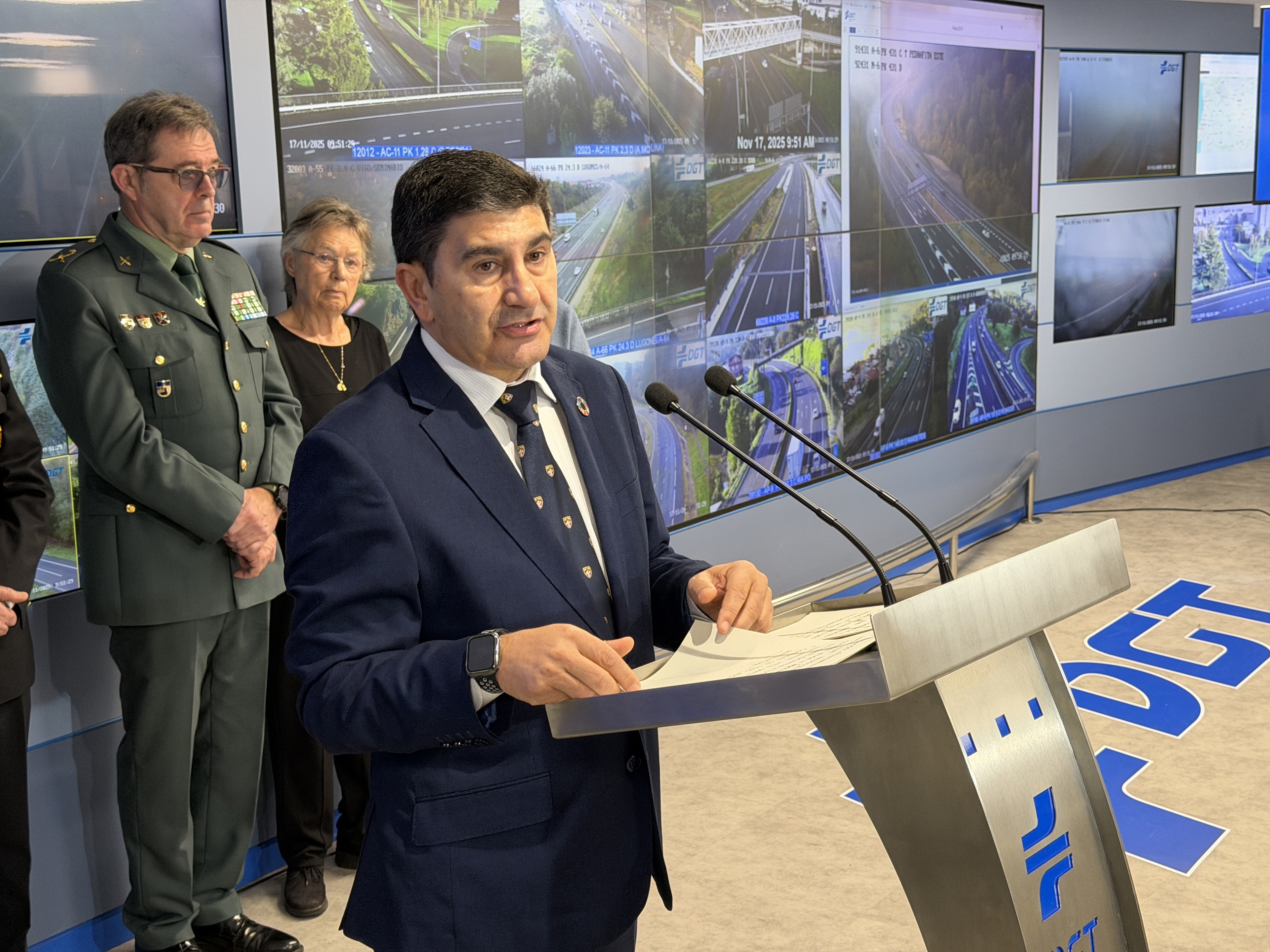 O Goberno apela desde Galicia defender a democracia fronte a "os bulos e a desinformación"