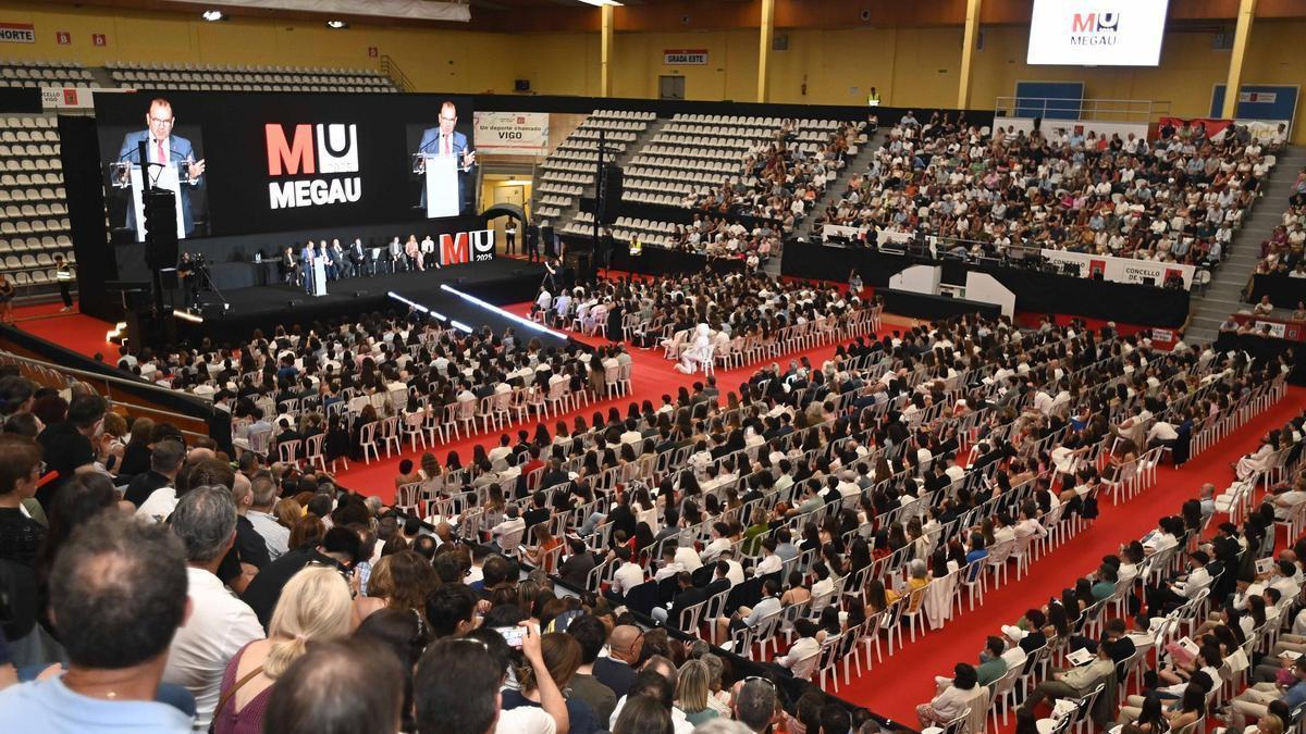 A presión por entrar na universidade triplica o número de alumnos galegos con notas máis altas